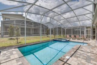Last Minute Disney Getaway! Private Pool, Hot Tub & Games Room. Book Now! #30570 - Kissimmee - 8