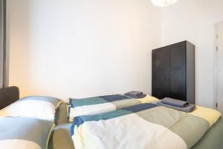 The Grove Hideaway Central 2BR Retreat - Budapest - 6