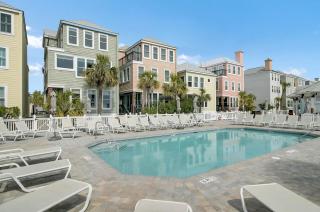 109 Grand Pavilion by AvantStay Beachfront Views - Isle of Palms - 3