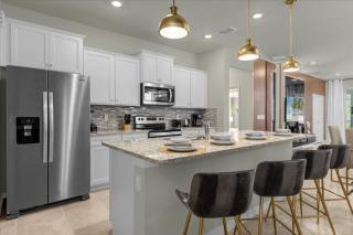 Last Minute Disney Getaway! Private Pool, Hot Tub & Games Room. Book Now! #99145 - Davenport - 2