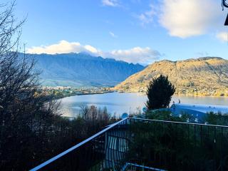 Cosy Queenstown Home with Breathtaking Views - Queenstown - 2