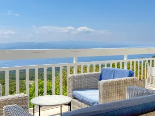Villa Charlie With Jacuzzi - Bast - 7