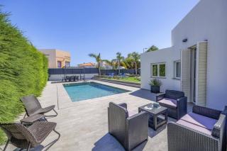 Villa Casa Morim by Villa Plus - Olhos de Água - 9