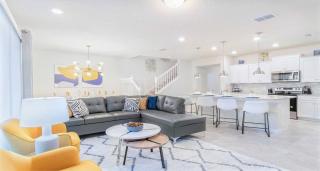 Last Minute Disney Getaway! Private Pool, Hot Tub & Games Room. Book Now! #56663 - Davenport - 0