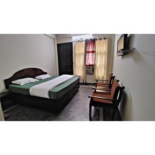 Nancy Paradise Hotel - Bahādrābād - 7