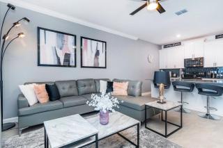 Last Minute Disney Getaway! Private Pool, Hot Tub & Games Room. Book Now! #49473 - Kissimmee - 0