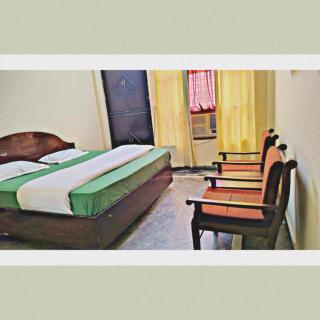 Nancy Paradise Hotel - Bahādrābād - 4