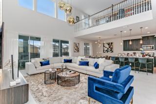 Last Minute Disney Getaway! Private Pool, Hot Tub & Games Room. Book Now! #22358 - Kissimmee - 2