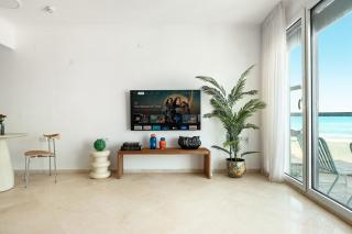 Panoramic Sea View High Rise Escape by Sea N Rent - Tel Aviv - 1