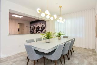 Last Minute Disney Getaway! Private Pool, Hot Tub & Games Room. Book Now! #40613 - Kissimmee - 2