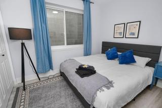 Pilsen Art Center Family Friendly 3BR Retreat with Free Parking Near Medical District, Douglas Park and University Illinois Chicago - 4