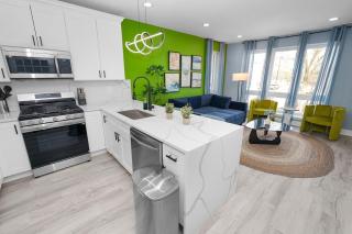 Pilsen Art Center Family Friendly 3BR Retreat with Free Parking Near Medical District, Douglas Park and University Illinois Chicago - Chicago - 9