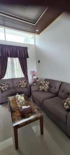 Modern comfortable villa in Bandar Lampung - Hajimana - 1