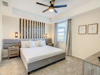 Last Minute Disney Getaway! Private Pool, Hot Tub & Games Room. Book Now! #88001 - Kissimmee - 7