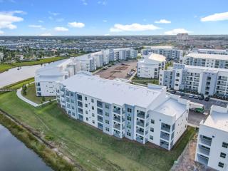Last Minute Disney Getaway! Private Pool, Hot Tub & Games Room. Book Now! #88001 - Kissimmee - 8