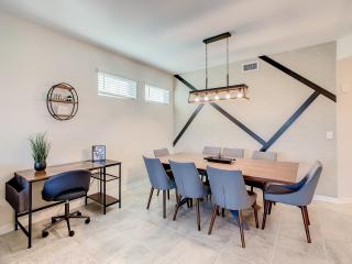 Last Minute Disney Getaway! Private Pool, Hot Tub & Games Room. Book Now! #88001 - Kissimmee - 3