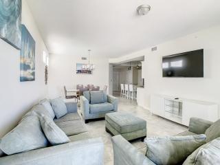 Last Minute Disney Getaway! Private Pool, Hot Tub & Games Room. Book Now! #72579 - Kissimmee - 7