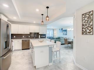 Last Minute Disney Getaway! Private Pool, Hot Tub & Games Room. Book Now! #72579 - Kissimmee - 1