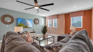 Last Minute Disney Getaway! Private Pool, Hot Tub & Games Room. Book Now! #69707 - Kissimmee - 2