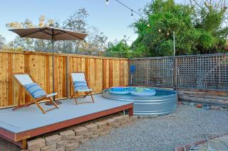 Secluded Oasis: Pickleball, Jacuzzi, Pool, & Views - Lakeside - 6