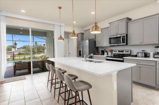 Last Minute Disney Getaway! Private Pool, Hot Tub & Games Room. Book Now! #99365 - Davenport - 2