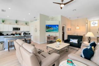 Last Minute Disney Getaway! Private Pool, Hot Tub & Games Room. Book Now! #43227 - Kissimmee - 0