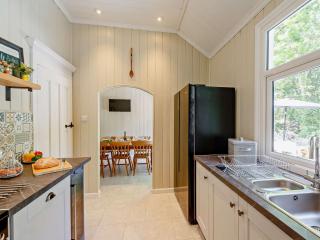 4 Bed in Abergele 88973 - Llanfair Talhaiarn - 3