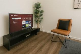 Trendy Studio in Vibrant Area - BS007 - Chicago - 7