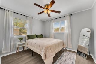 5 Min to Fort Sill Military Base!-Free Hulu-work space-Fully equipped Kitchen - Lawton - 8