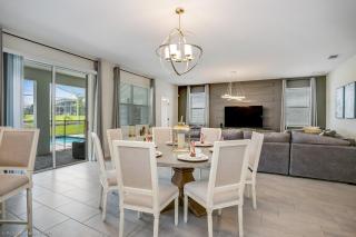 Last Minute Disney Getaway! Private Pool, Hot Tub & Games Room. Book Now! #39096 - Davenport - 2