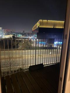 Cozy room in a shared flat by Etihad and Coop Live Arena - 2