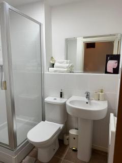 Cozy room in a shared flat by Etihad and Coop Live Arena - 1