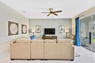 Last Minute Disney Getaway! Private Pool, Hot Tub & Games Room. Book Now! #97635 - Davenport - 5