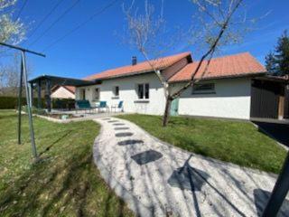 Maison de camp. plain-pied avec jardin, 2 chambres, terrasse couverte, proche Gérardmer et Saint-Dié - FR-1-589-386 - Saint-Léonard - 0