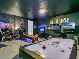 Last Minute Disney Getaway! Private Pool, Hot Tub & Games Room. Book Now! #38216 - Orlando - 8