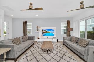 Last Minute Disney Getaway! Private Pool, Hot Tub & Games Room. Book Now! #27064 - Kissimmee - 5