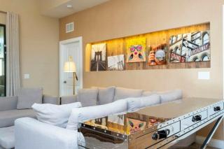 Last Minute Disney Getaway! Private Pool, Hot Tub & Games Room. Book Now! #60033 - Orlando - 4