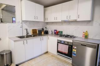Sydney Burwood 5bed house 3 mins Burwood Westfield - Sidney - 5