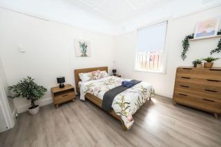 Sydney Burwood 5bed house 3 mins Burwood Westfield - Sidney - 1