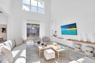 Last Minute Disney Getaway! Private Pool, Hot Tub & Games Room. Book Now! #72593 - Kissimmee - 4