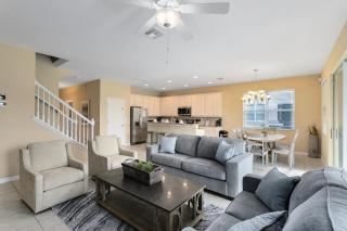 Last Minute Disney Getaway! Private Pool, Hot Tub & Games Room. Book Now! #49505 - Kissimmee - 7