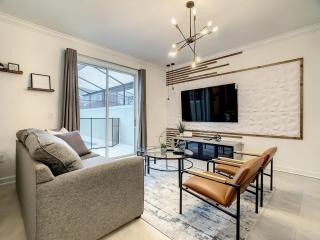 Last Minute Disney Getaway! Private Pool, Hot Tub & Games Room. Book Now! #87979 - Kissimmee - 9
