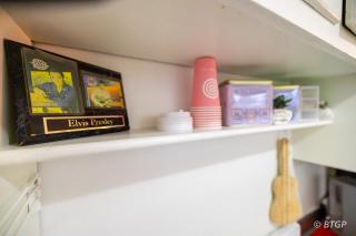 The Cozy Studio of Lisa Marie - Memphis - 6