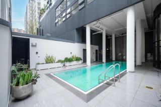 Stylish CBD Surry Hills Apt with Pool, Gym and Two Monitor Ergonomic Chair Workstation - Sydney - 8