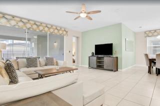 Last Minute Disney Getaway! Private Pool, Hot Tub & Games Room. Book Now! #93405 - Kissimmee - 5