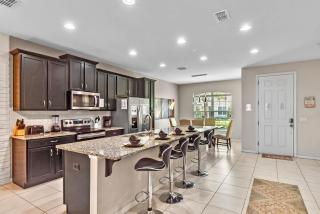 Last Minute Disney Getaway! Private Pool, Hot Tub & Games Room. Book Now! #65971 - Kissimmee - 5