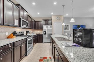 Last Minute Disney Getaway! Private Pool, Hot Tub & Games Room. Book Now! #65663 - Davenport - 2