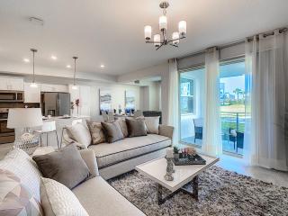 Last Minute Disney Getaway! Private Pool, Hot Tub & Games Room. Book Now! #39478 - Kissimmee - 0