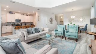 Last Minute Disney Getaway! Private Pool, Hot Tub & Games Room. Book Now! #37164 - Kissimmee - 0