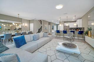 Last Minute Disney Getaway! Private Pool, Hot Tub & Games Room. Book Now! #95021 - Kissimmee - 5
